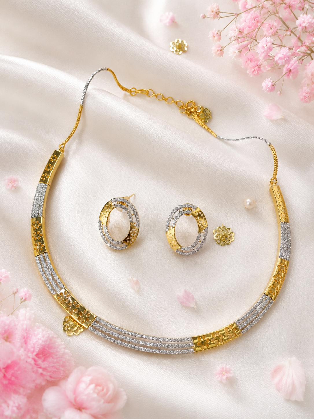 AD White Hasli Set