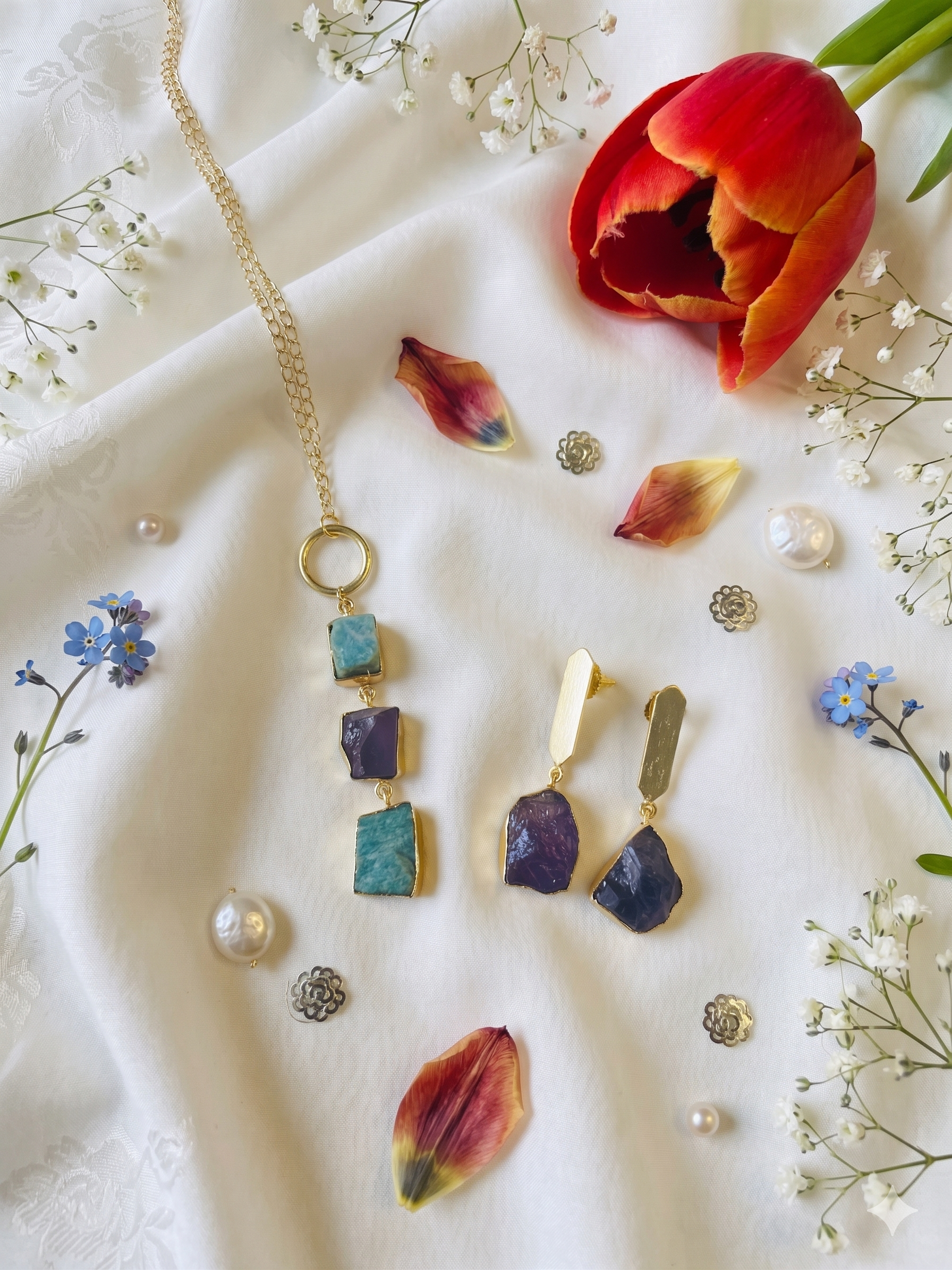 Raw Stone Stylish Necklace Set