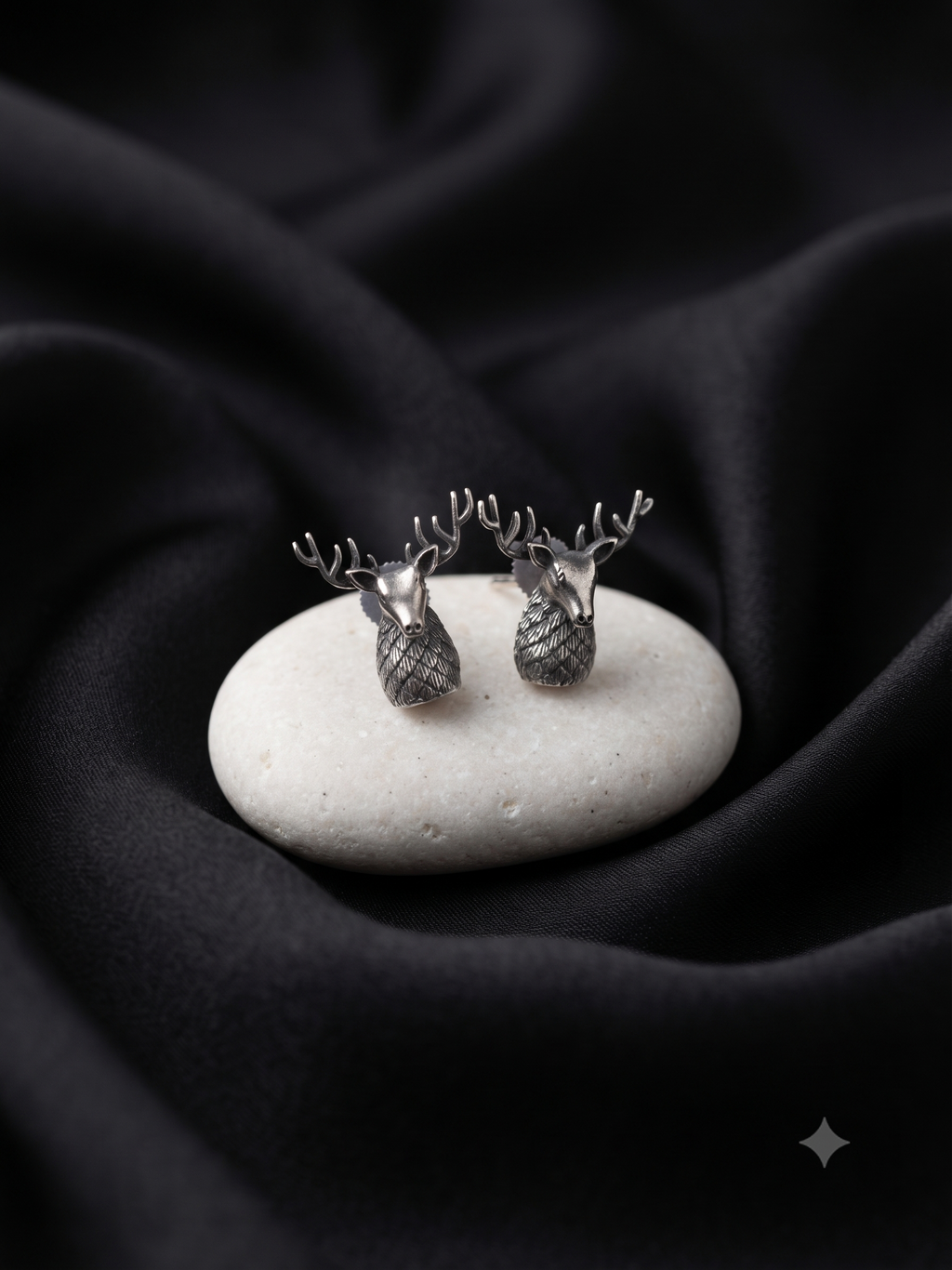 Silver Oxidized Deer Stud