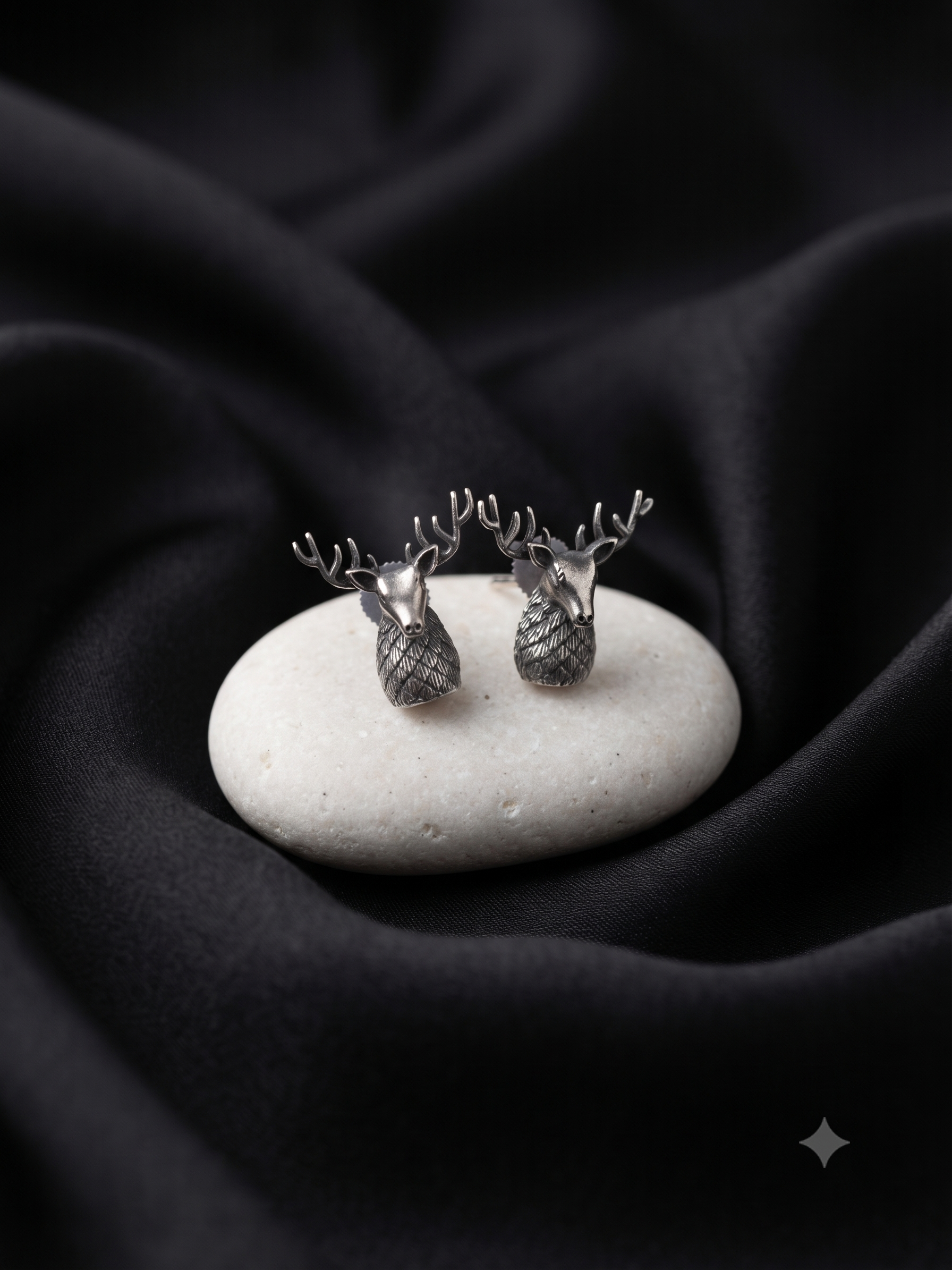 Silver Oxidized Deer Stud