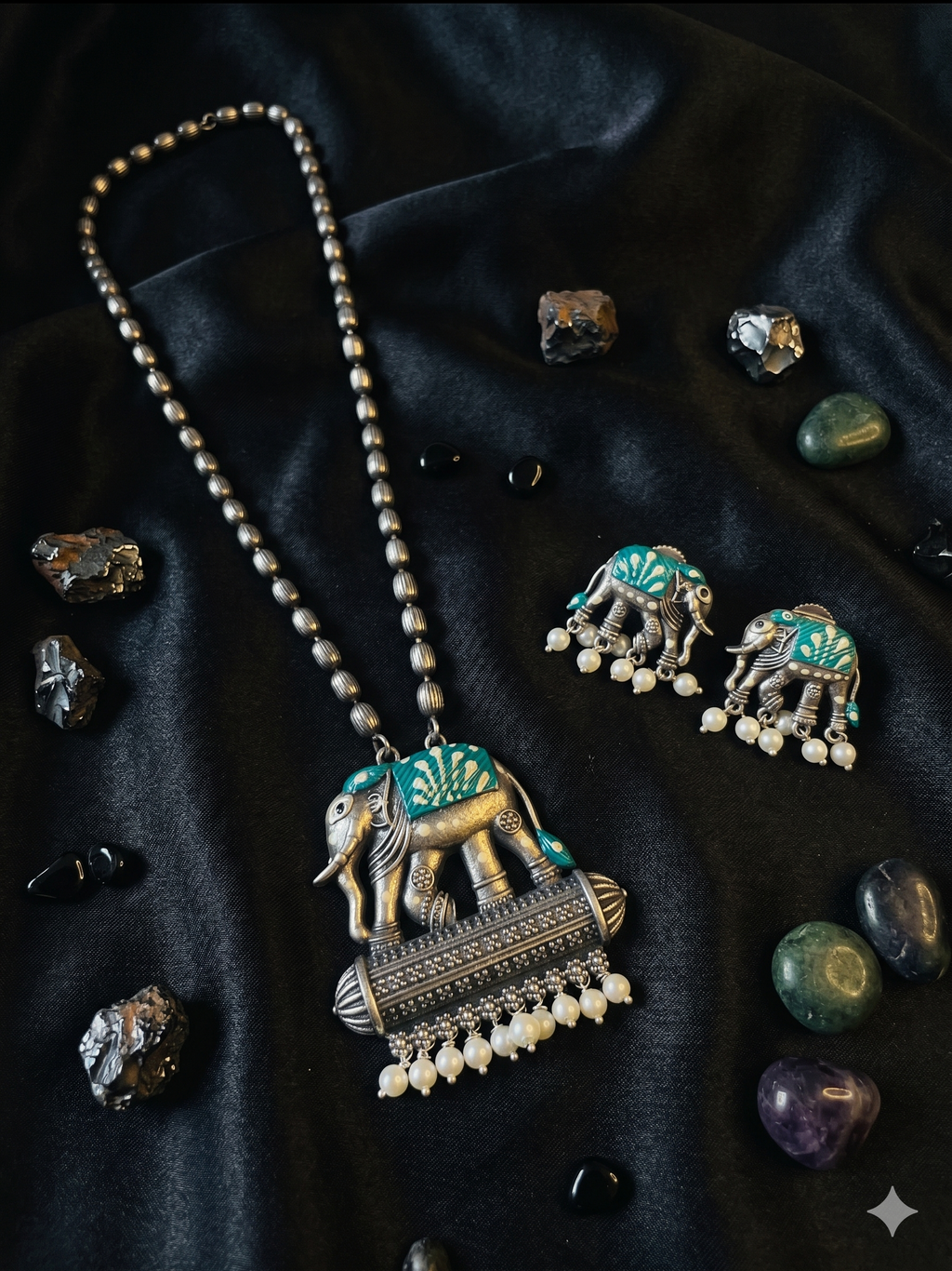 Hand Painted Oxidized Necklace Set