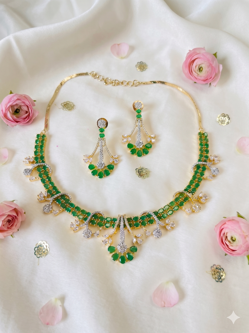 AD Green Necklace Set