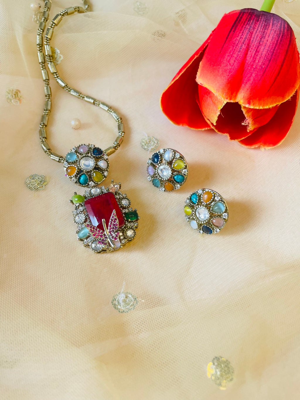 Modern Fusion Pendant Set