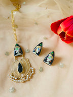 Monalisa Hand Painted Necklace Set