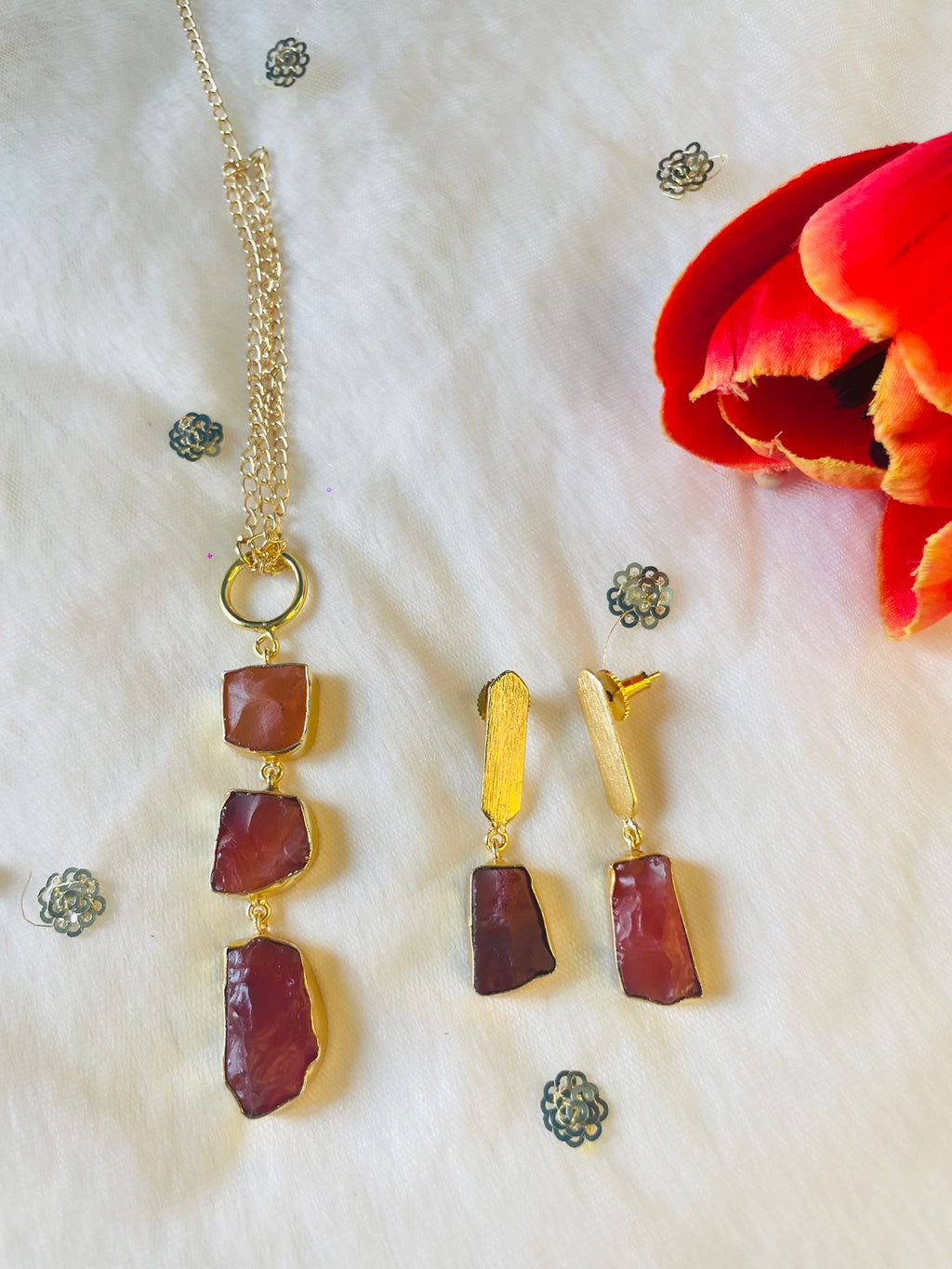 Raw Stone Stylish Necklace Set