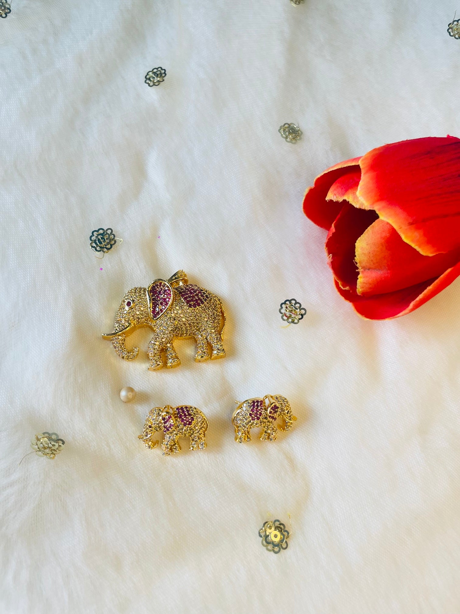 Elephant AD Pendant Set