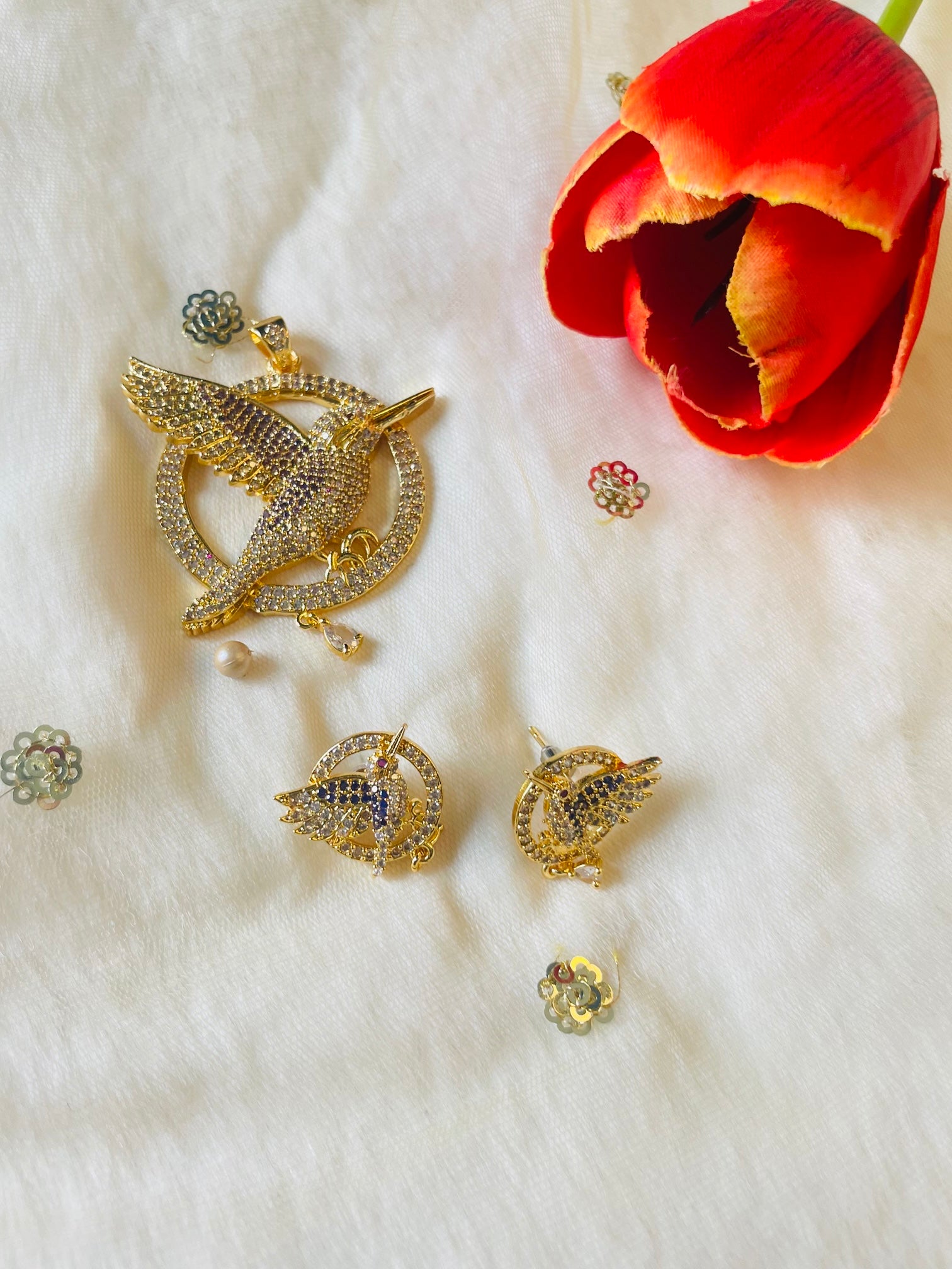 Bird AD Pendant Set