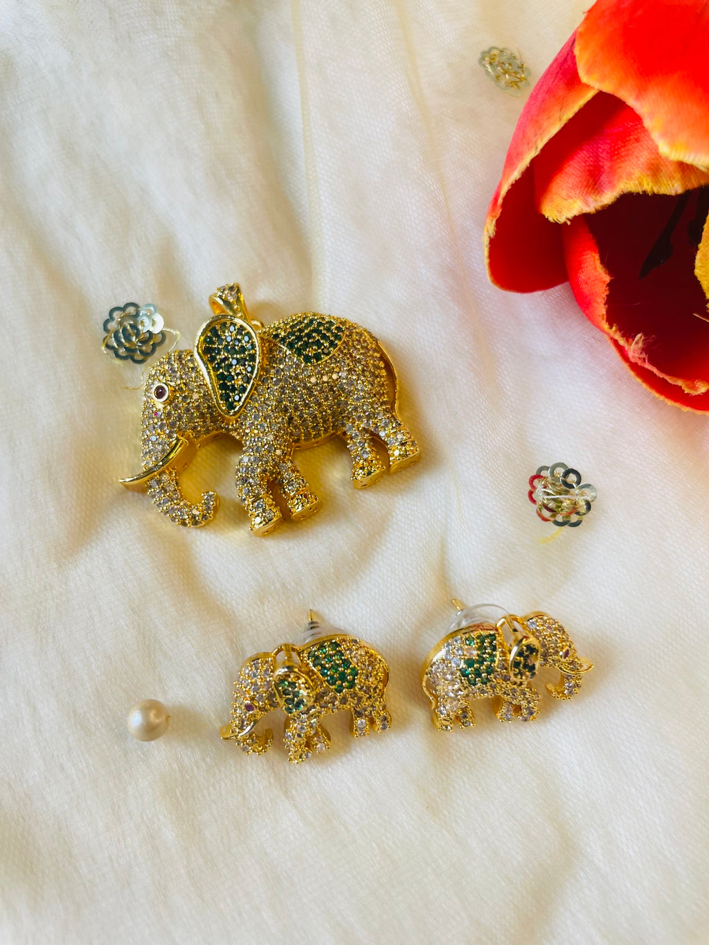 Elephant AD Pendant Set