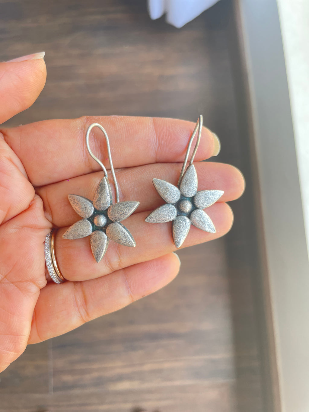 Silver Oxidized Flower Earring